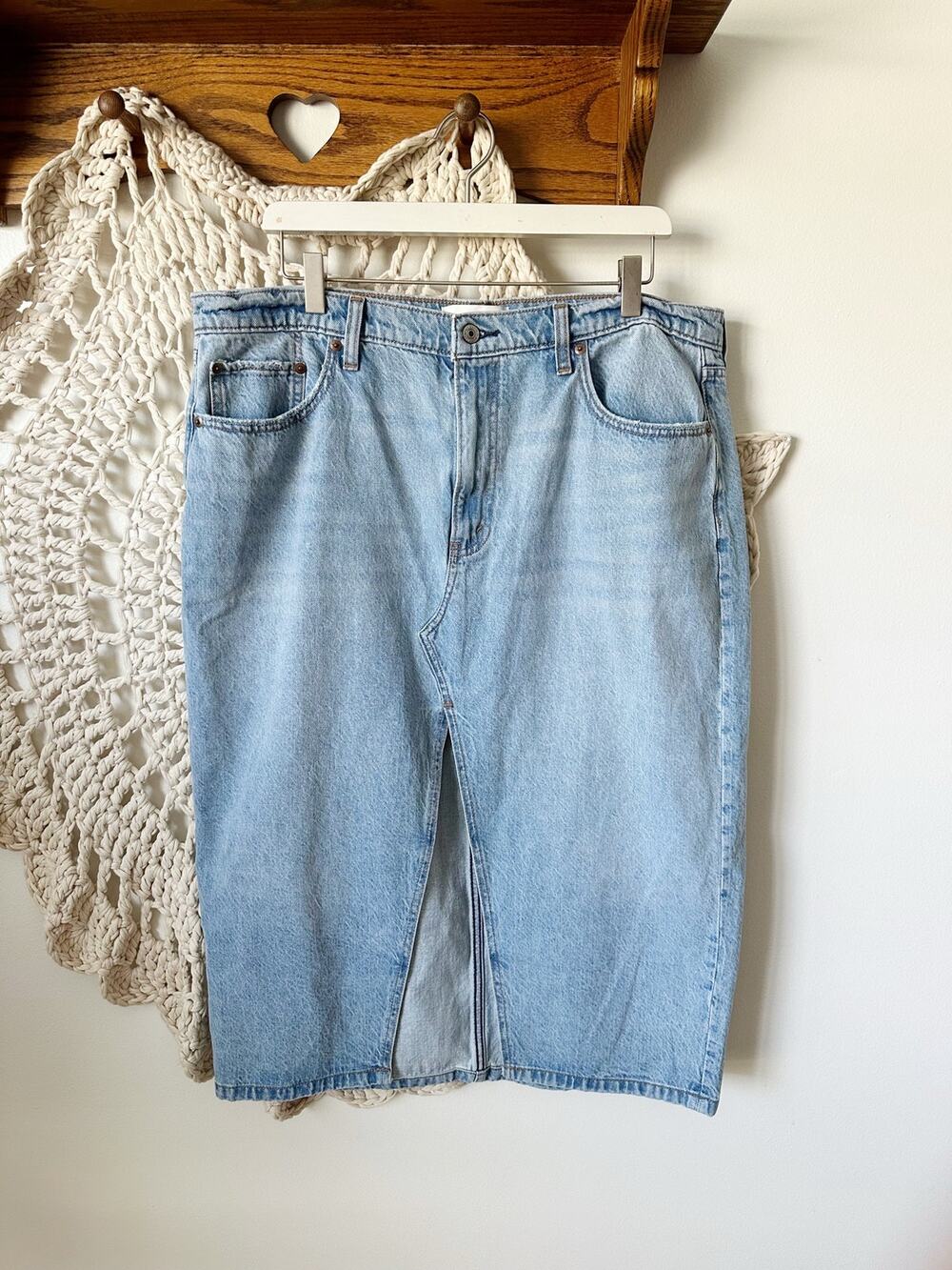 Abercrombie & Fitch High Rise Denim Midi Skirt Front Slit Size 16 Petite